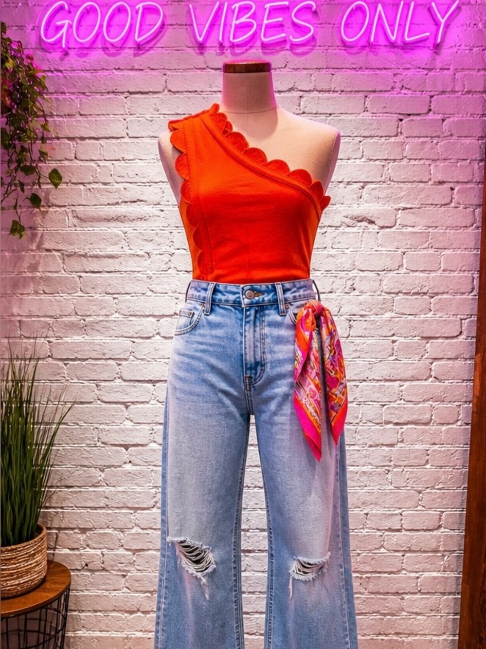 Victoria Beckham for Target Scallop One Shoulder Orange Top small